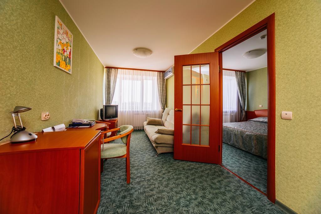 Volga Hotell Tver Rum bild